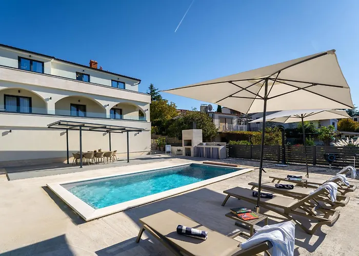 Lamar By Interhome * Omišalj